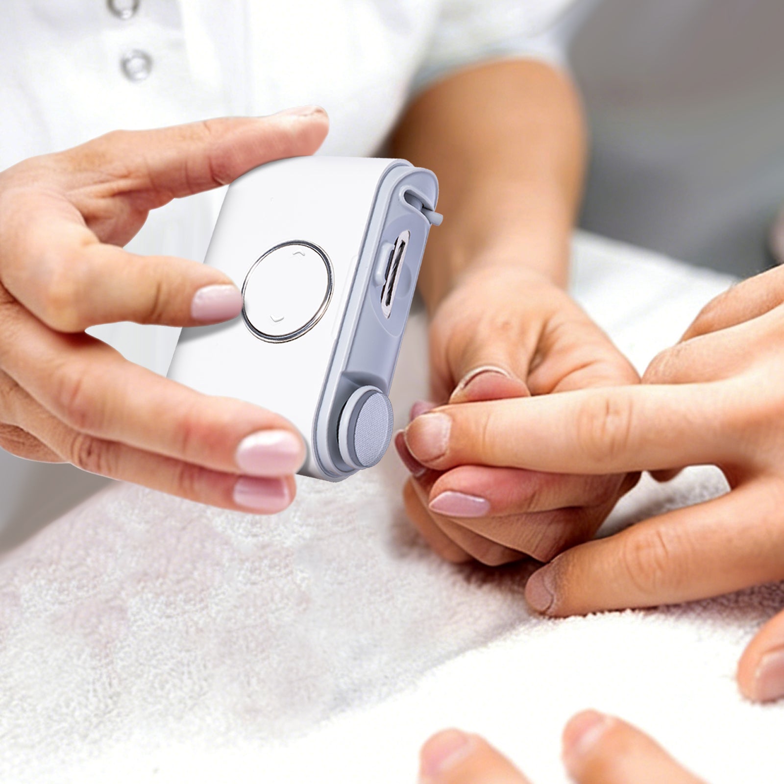 Professional 3 in 1 electric nail clipper and grinder for salon nail trimming service